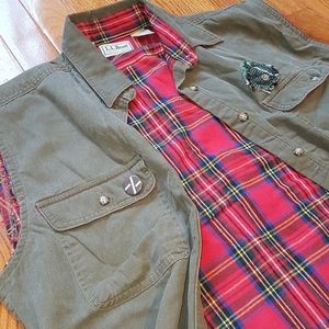 L.L. Bean Women's Vintage Sleeve Cut-off - Small